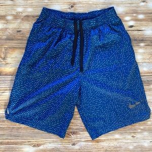 Boys XL Nike shorts